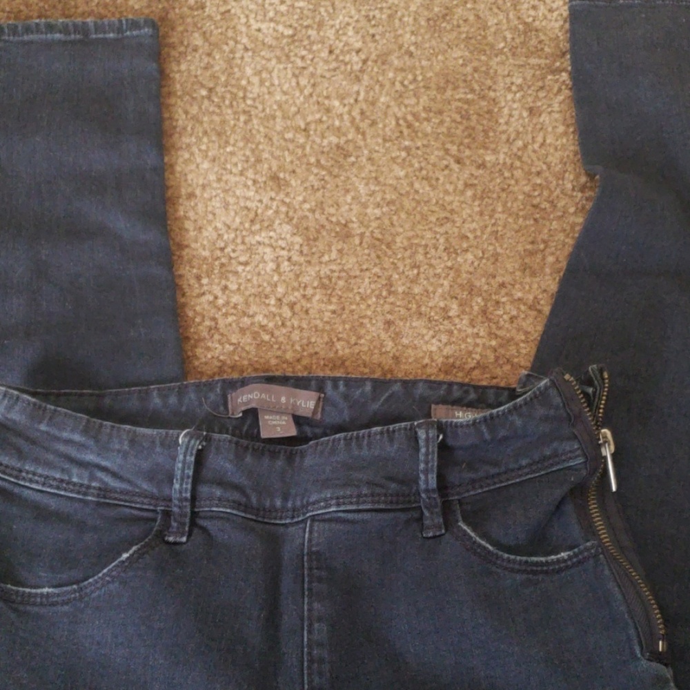 Kendall& kylie jeans